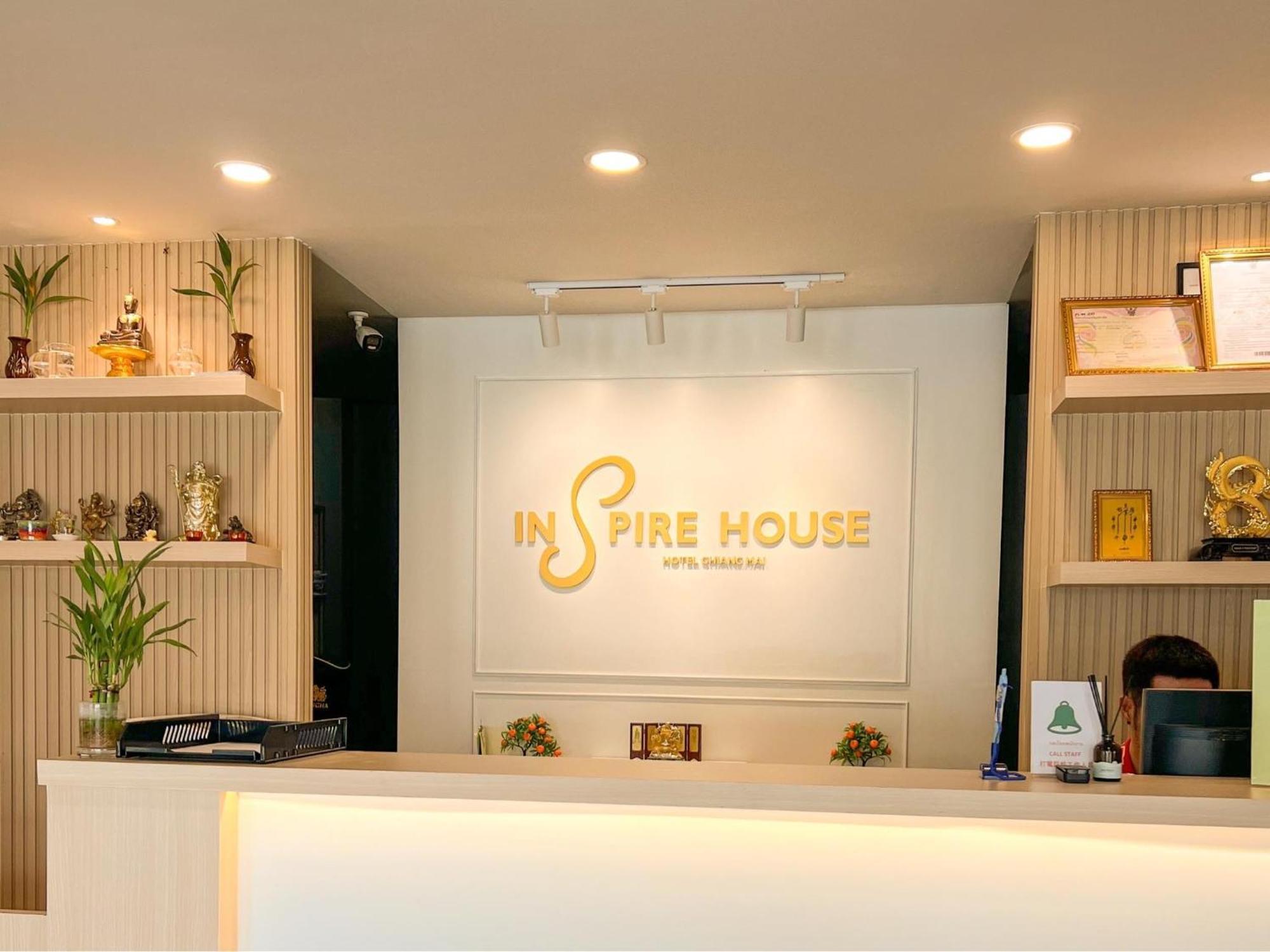 Inspire House Hotel Chiang Mai Exterior photo